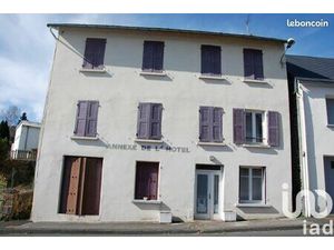 Immeuble 250 m² Herment