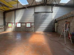 Local d'activités à louer