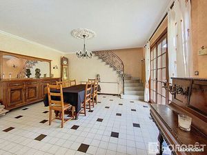 Maison 7 pièces 192 m²