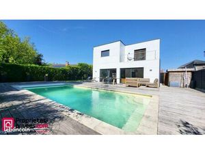 Maison 6 pièces 194 m²