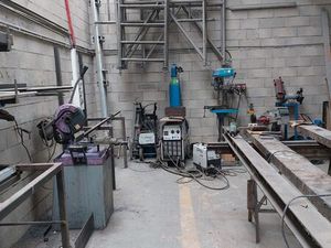 URGENT Cession de bail (3-6-9) Atelier 60m2