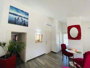 Location meublée maison 2 pièces 40 m² à Aix-en-Provence (13090)  1 500 €