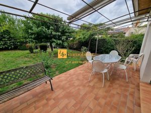Location meublée villa 4 pièces 85 m² à Les Matelles (34270)  1 500 €