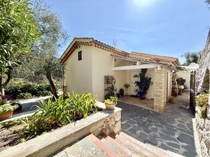 À vendre Maison de charme à Peillon  123 m2 Carrez / 175 m