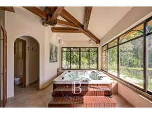 Vente maison 9 pièces 245 m² Aix-en-Provence (13100)