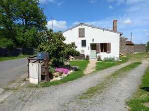 Maison à vendre à Lathus-Saint-Rémy (86390) - Vienne
