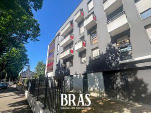 BD JULES VERNE - T3 avec balcon et parking