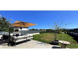 Maison avec terrasse Péron (01)