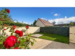 Vente maison 5 pièces 130 m² à Jouars-Pontchartrain (78760)  449 800 €