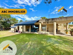 Maison de luxe à vendre à Uchaux