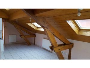 Location appartement 3 pièces 50 m² à Bellegarde-sur-Valserine (01200)  750 €