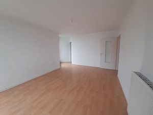 Location appartement 3 pièces 58 m² à Saint-Germain-en-Laye (78100)  1 260 €