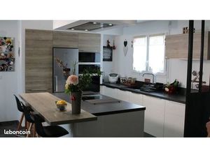 Propriété 4 pièces 93 m²