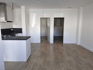 A LOUER - APPARTEMENT TYPE T2 CENTRE VILLE CUSSET