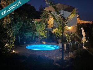 Face à la baie d’Ajaccio – Maison d’architecte baignée de lumière à Bastelicaccia