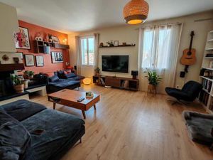 Maison de ville centre-ville de Finhan