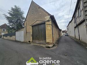 Vente garage Dun-sur-Auron (18130)