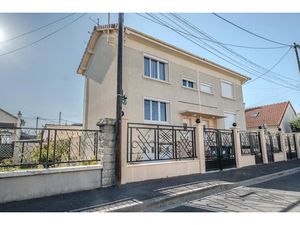 Vente maison 3 pièces 60 m² à Houilles (78800)  299 000 €