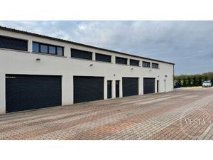 Local commercial 104m²