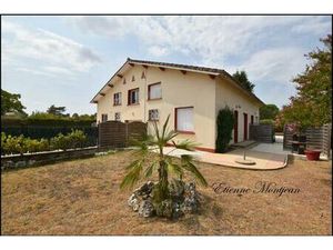 Vente maison 13 pièces 256 m² Espère (46090)