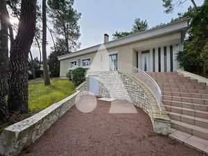 Vente maison 6 pièces 122 m² à Les Mathes (17570)  660 000 €