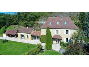 Maison contemporaine avec piscine et jardin Paunat (24)