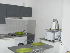 Location appartement 1 pièce 31 m² à Pau (64000)