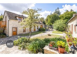 Exclusivité - Aux portes de Houdan - Maison ancienne avec dépendance sur beau terrain arbo