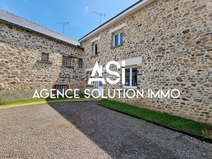 Maison en pierre 5 pièce(s) de 95m² au sol avec une grande cour de 66 m²