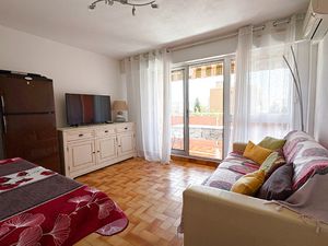 Appartement T2 - Meublé - Dernier Etage- Ascenseur