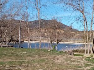 Vente terrain 8000 m² à Millas (66170)  25 000 €