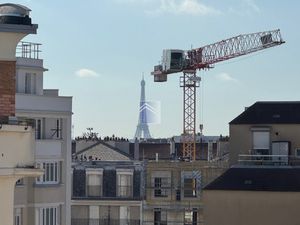 Courbevoie - Studio - 26m2 - Balcon vue Tour EIffel