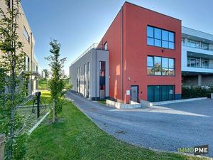 Commerce/ bureaux full équipés en sortie d'autoroute