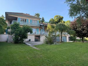 MAISON 5 CHAMBRES + APPARTEMENT T3 VILLIEU LOYES MOLLON sur