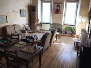 Ensemble avec deux suites et un salon