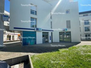 LOCAL COMMERCIAL A LOUER