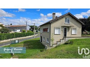 Vente maison 3 pièces 70 m² à Saint-Pierre-lès-Nemours (77140)  155 000 €