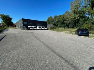 Achat Local industriel 1 600m²