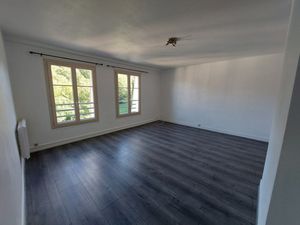 Location Appartement 1 pièce 36m² ROUXMESNIL BOUTEILLES 76370