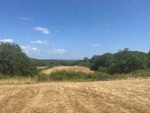 Vente terrain 28965 m² à Baladou (46600)  25 000 €