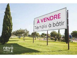 Terrain constructible viabilisé à vendre