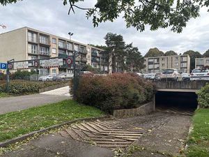 Vente Garage et parking à Rennes Sud (35000) : à vendre / Rennes Sud