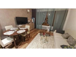 Location meublée appartement 1 pièce 27 m² à Gréolières (06620)  600 €