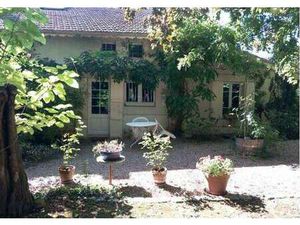 Location Maison à Castillon-la-Bataille (33350) : à louer / 48m² Castillon-la-Bataille