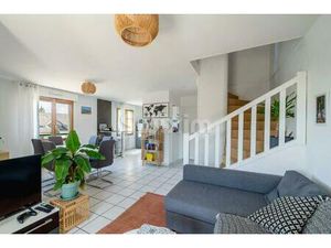 Beau et lumineux Duplex de type 3 à Epagny avec stationnement