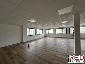 LOCAL PMR AVEC TERRASSE