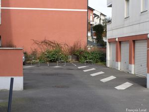 Local professionnel à vendre CHOISY LE ROI 1 pièce(s) 10m2 8 900€