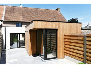 Huis te huur in Eeklo met 3 slaapkamers