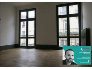 Location Bureaux et commerces à Angers Centre (49000) : à louer / 107m² Angers Centre