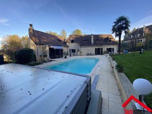 Vente maison 10 pièces 320 m² à Ussac (19270)  598 500 €